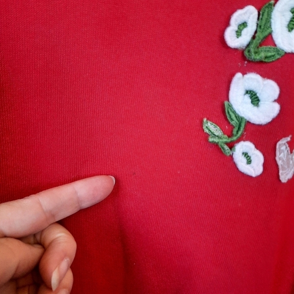 Vintage Jerzees red short sleeve floral applique crewneck sweatshirt - Picture 8 of 8